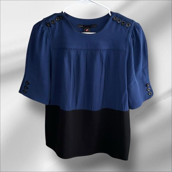 Elegant Navy and Black Women's Top MARC JACOBS size 4 (small) - Picture 1 of 4